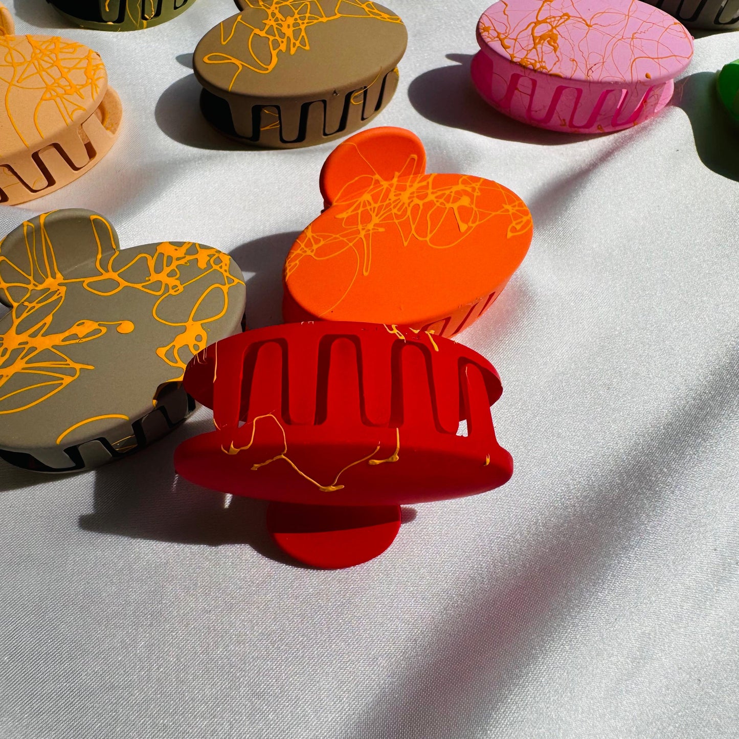 Paint Strokes - Hair Claw Style 1