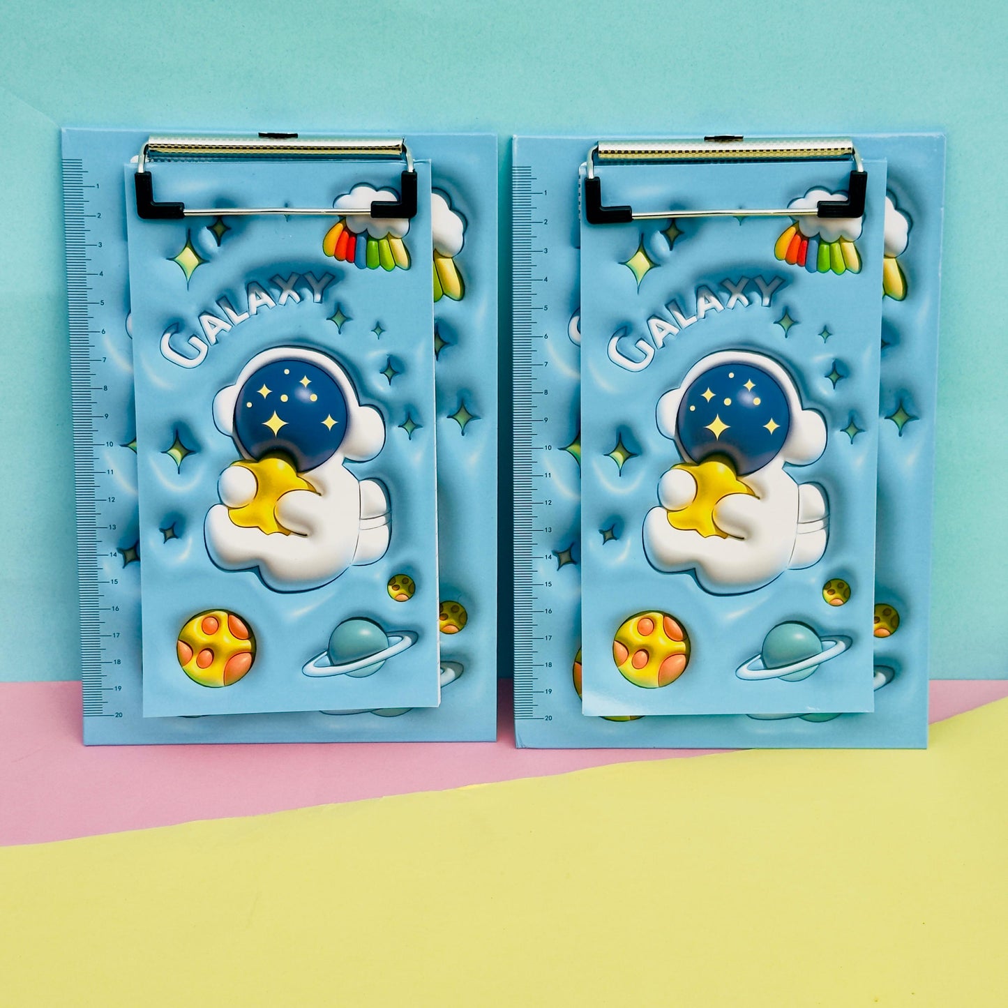 Astronaut Clipboard - Notepad