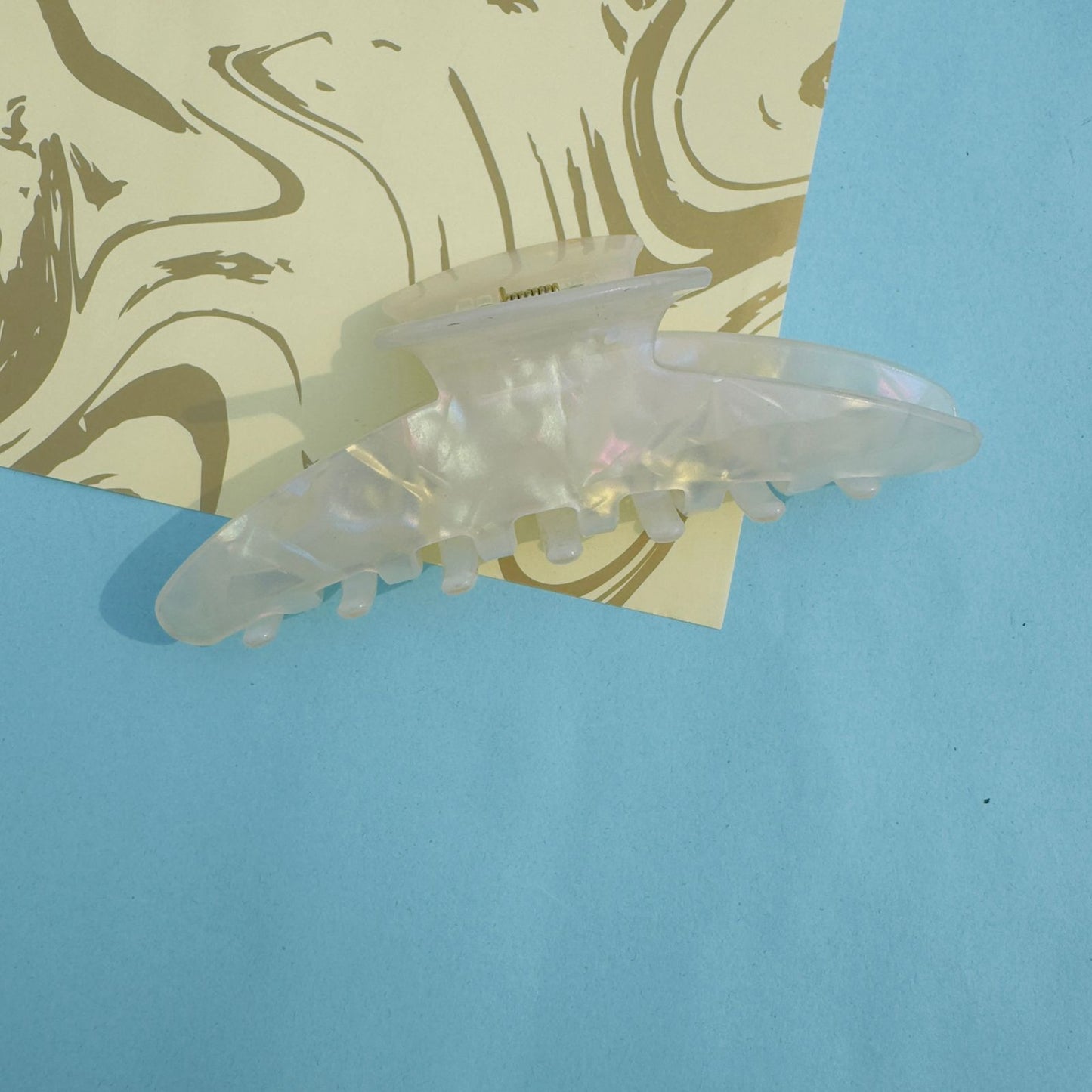 Marble White - Hair Claw