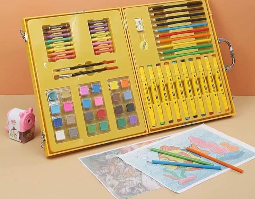 ART SET - 114 PIECE