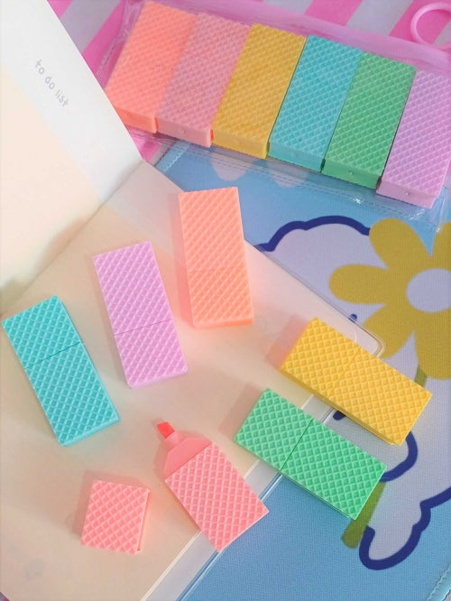 MACARON COLOR WAFER- HIGHLIGHTER SET OF 6