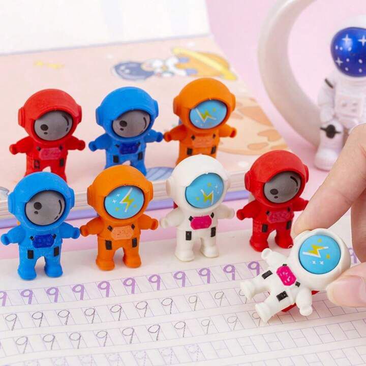 Astronaut - 3D Eraser - STATIONERYSTUDIO