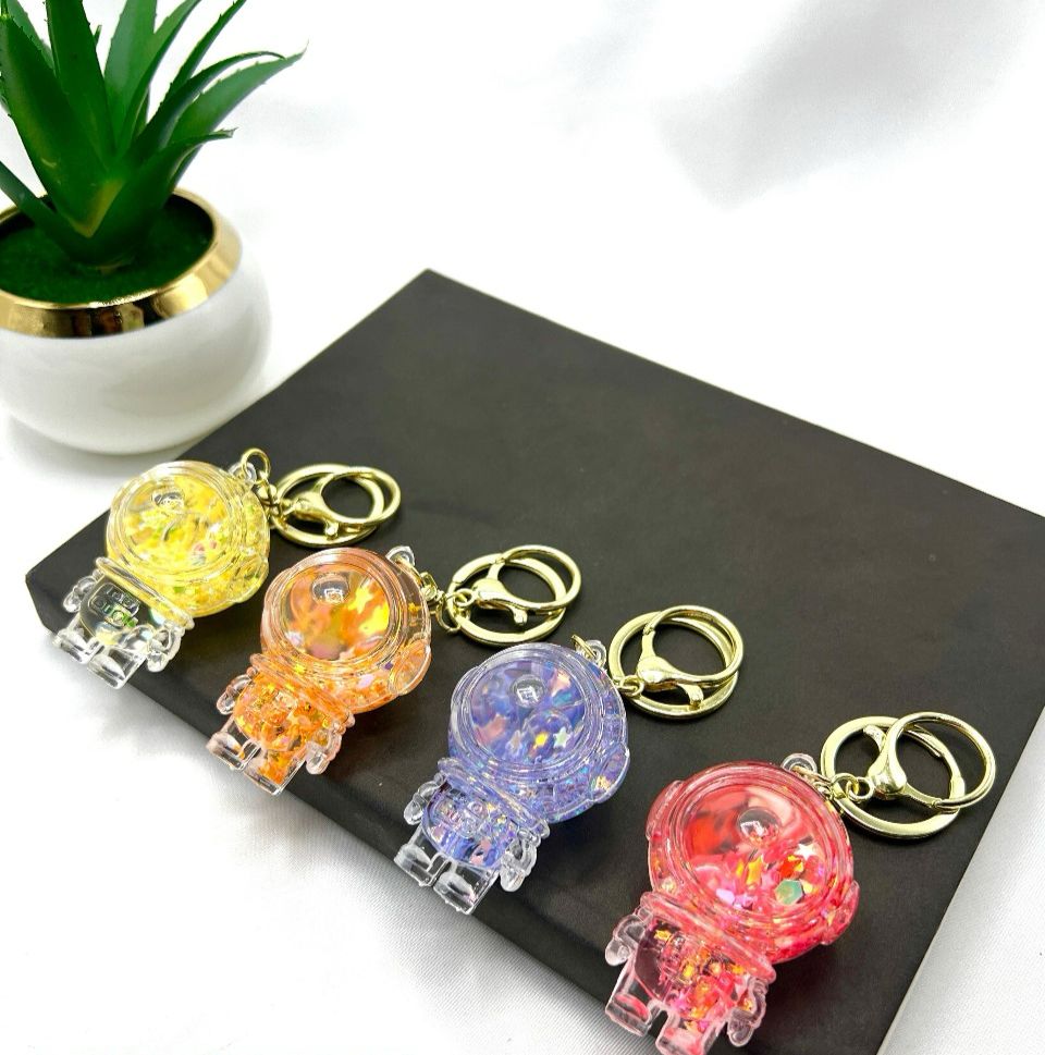 Astronaut Glitter Water - Gold Key Ring