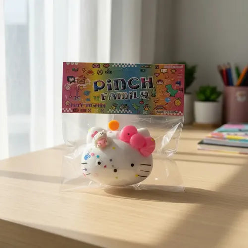 Hello Kitty Squishy - Pinch Family