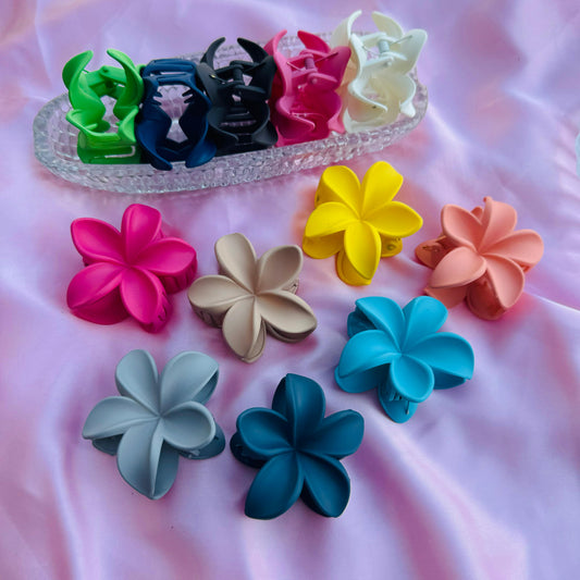 Flower - Hair Claw - STATIONERYSTUDIO