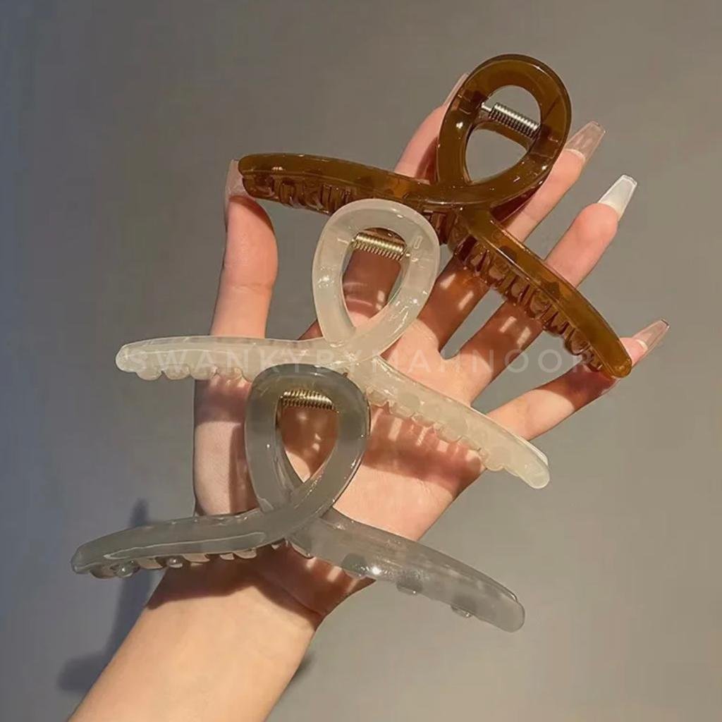 Gloss French Twist - Hair Claw