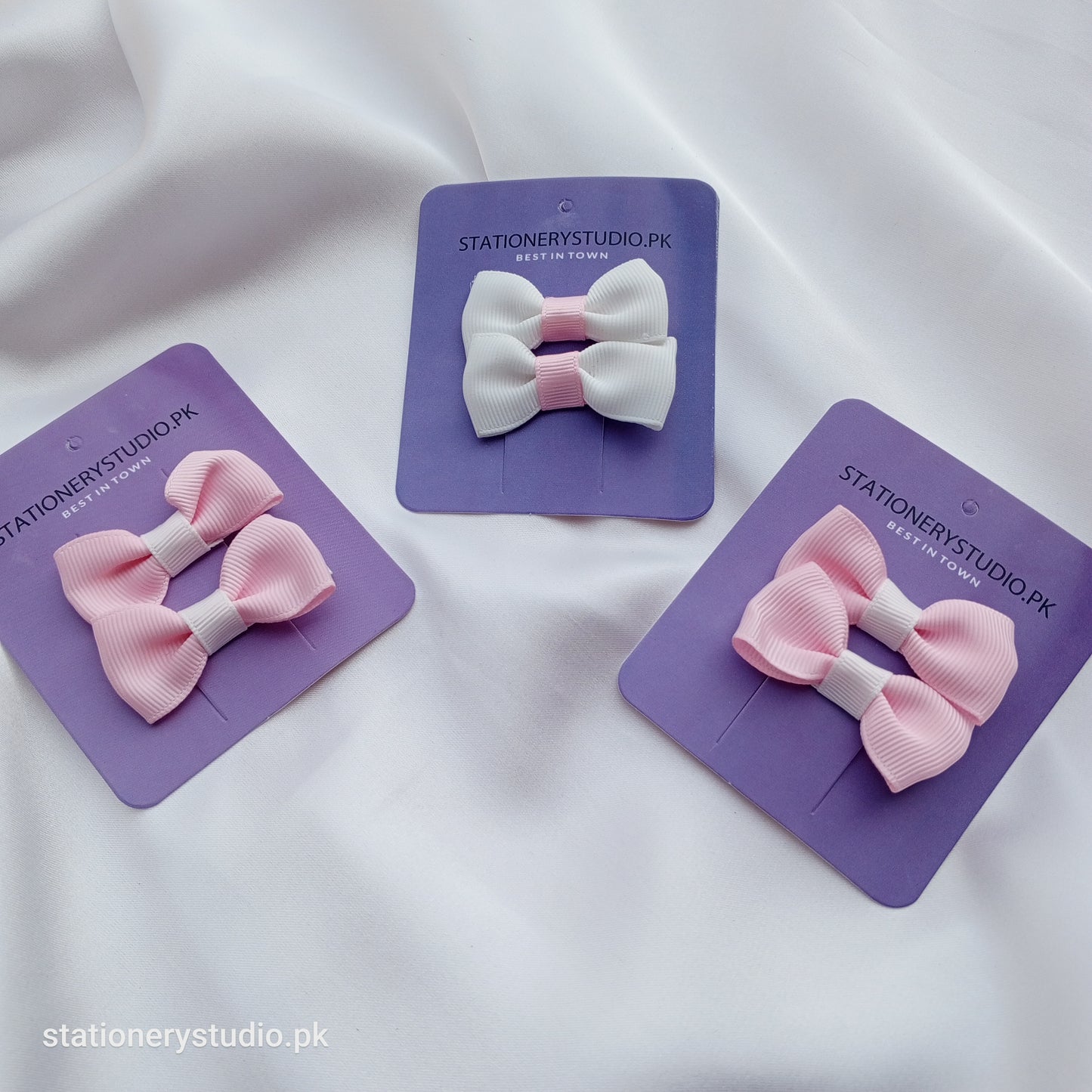 PINK AND WHITE HAIR BOWS