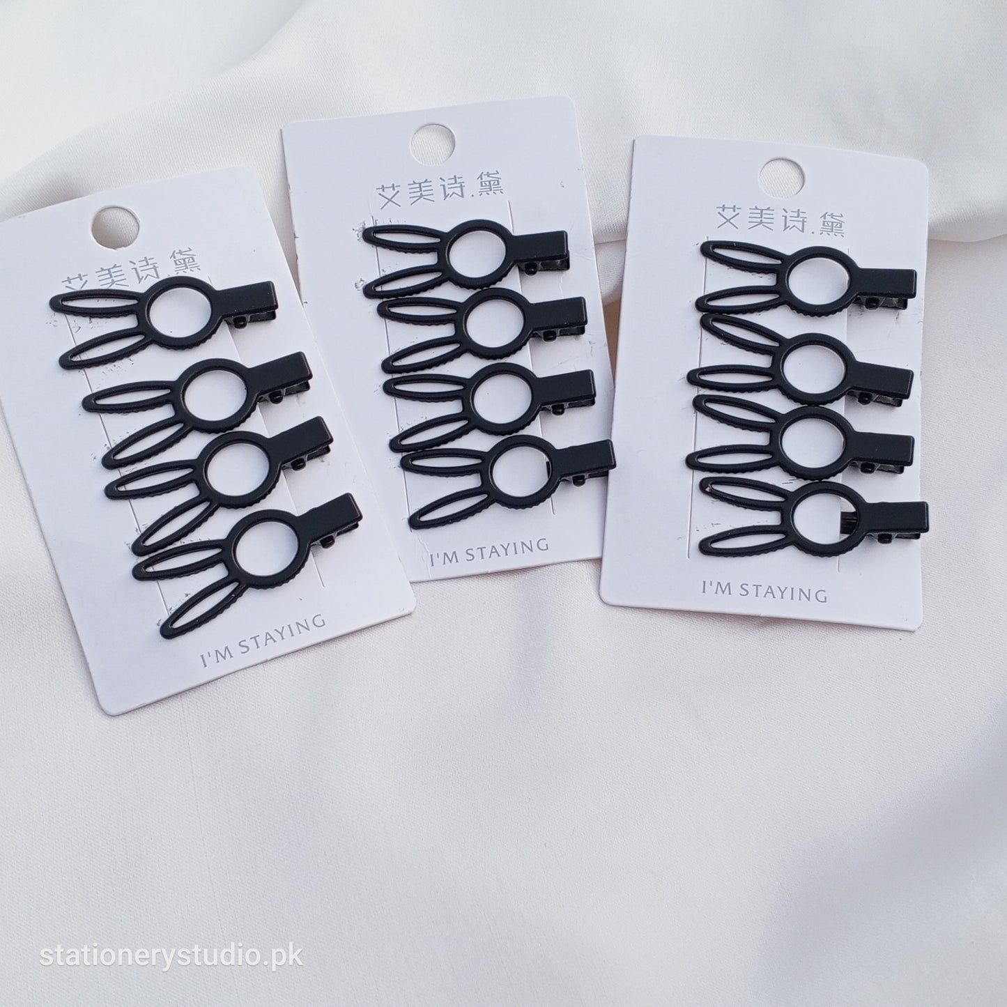 BUNNY BLACK _ HAIR CLIP SET OF 4