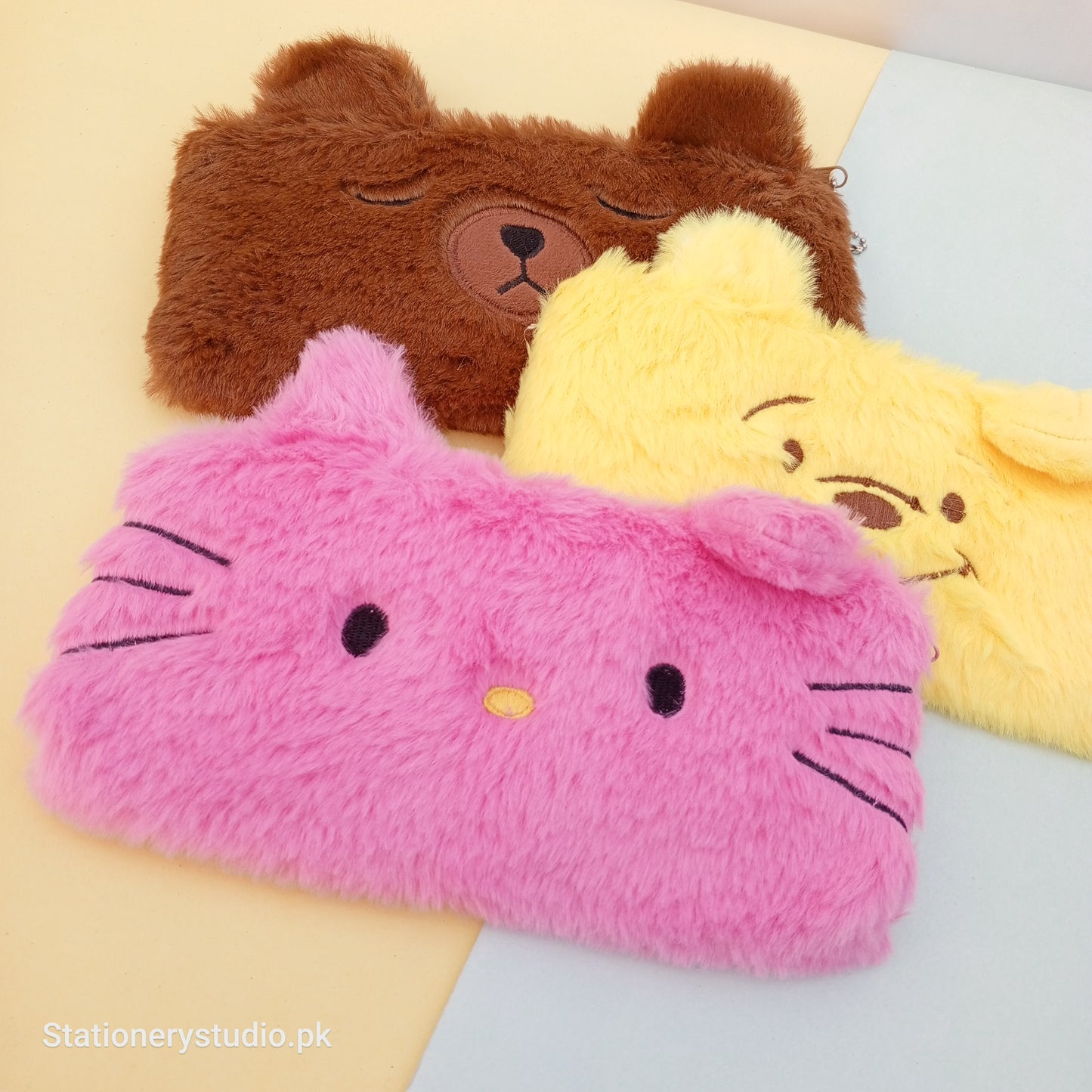 PLUSH POUCH - SET OF 3