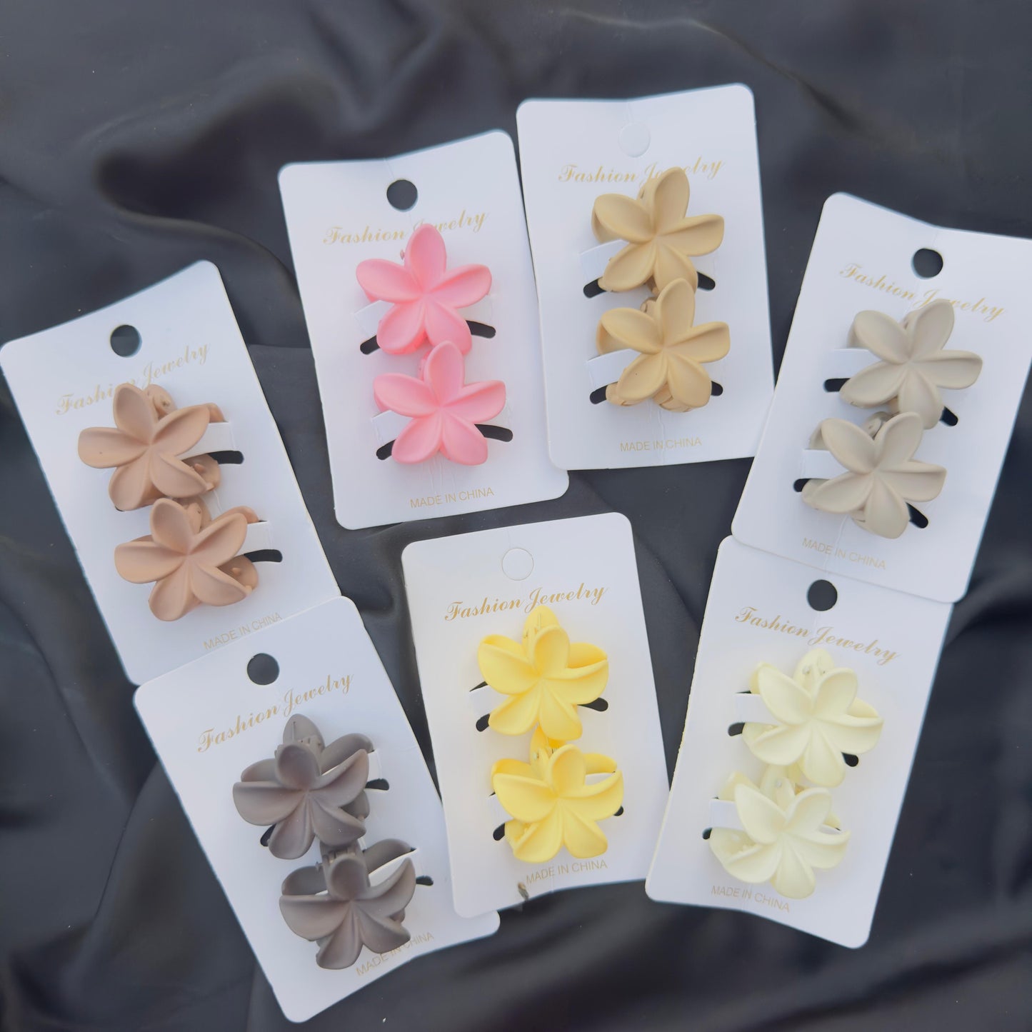 Lotus Matt Hair Claw - Set of 2