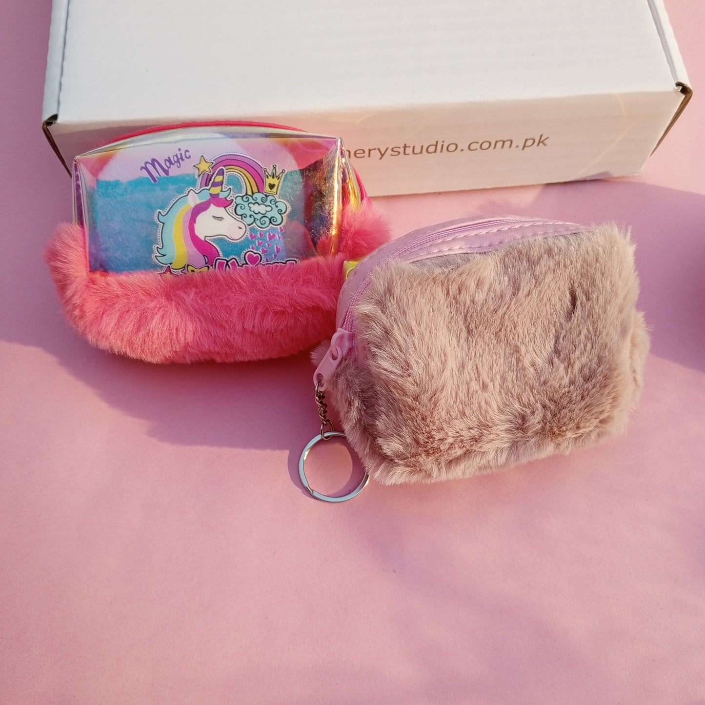 PLUSHIE UNICORN COIN POUCH - KEYRING - STATIONERYSTUDIO