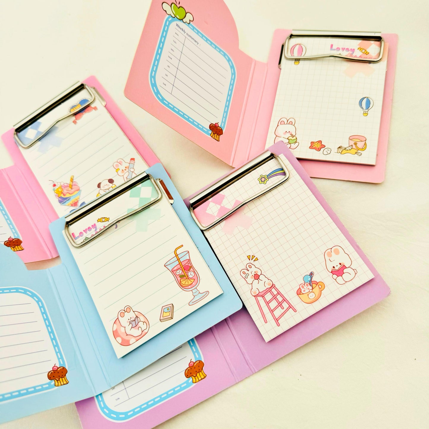 Kawai Girl - Clipboard Notepad