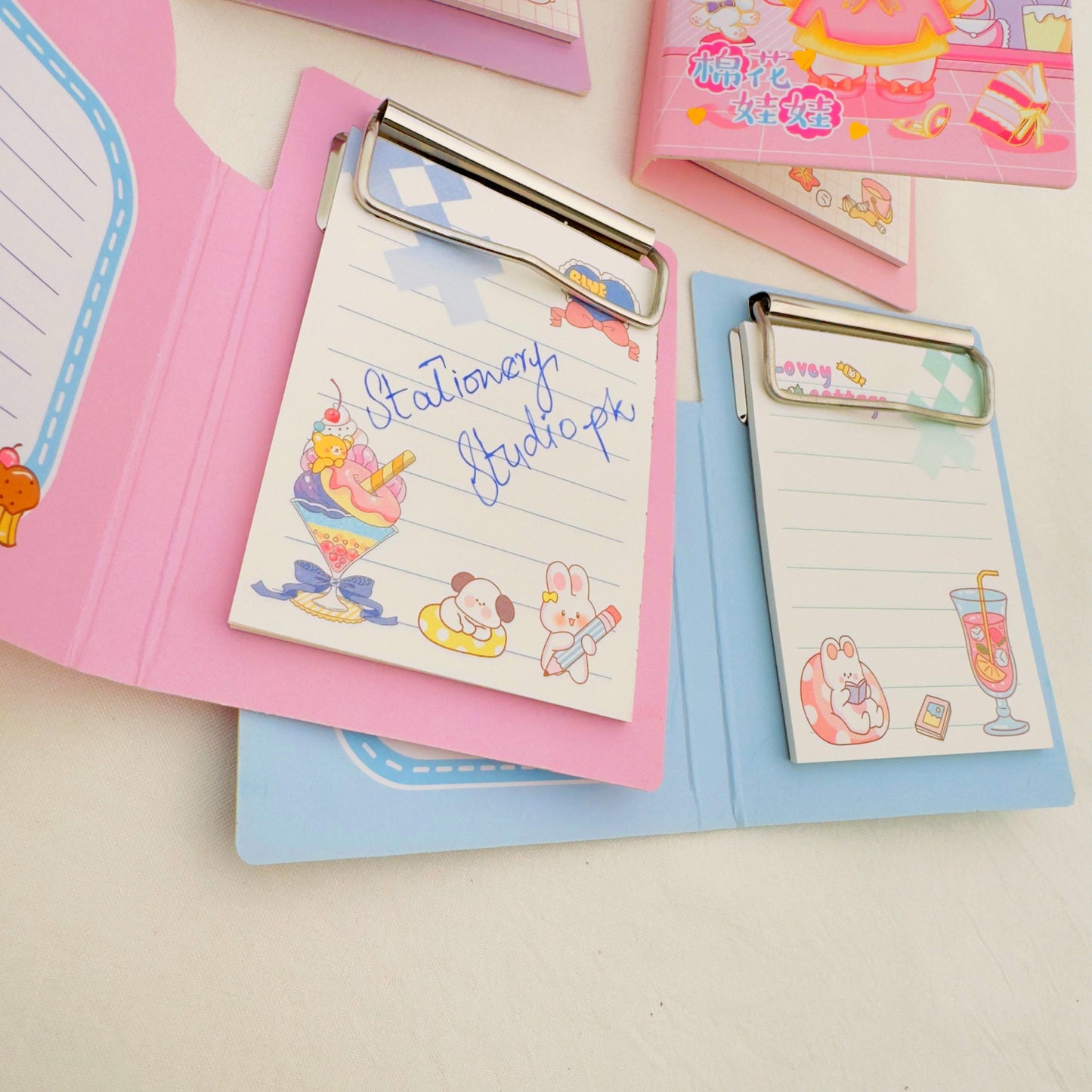 Kawai Girl - Clipboard Notepad