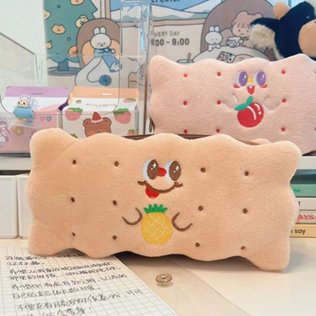 Biscuit Plush - Pouch