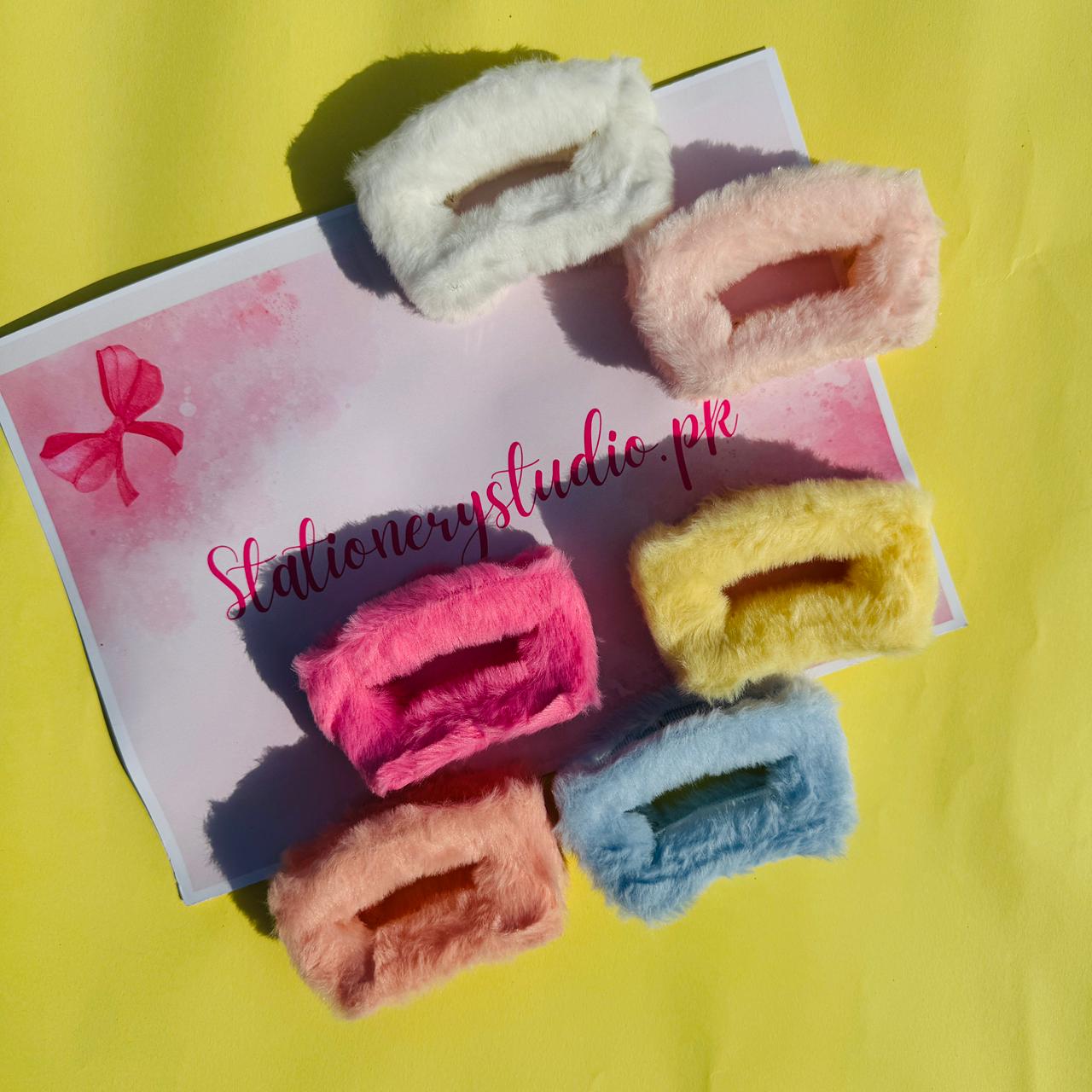 Korean Plush - Hair Claw