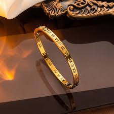 Roman with Stones - Handcuff